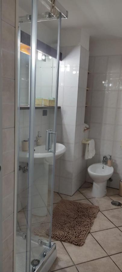 Casa Graziella Apartment Brindisi Bagian luar foto