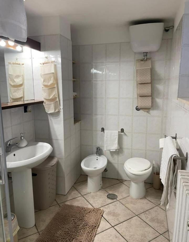 Casa Graziella Apartment Brindisi Bagian luar foto
